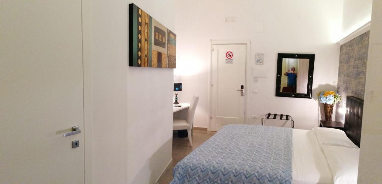 B&B Abatjour - Ambiente Sanificato - Test Antilegionella Assolto Foggia Exterior photo